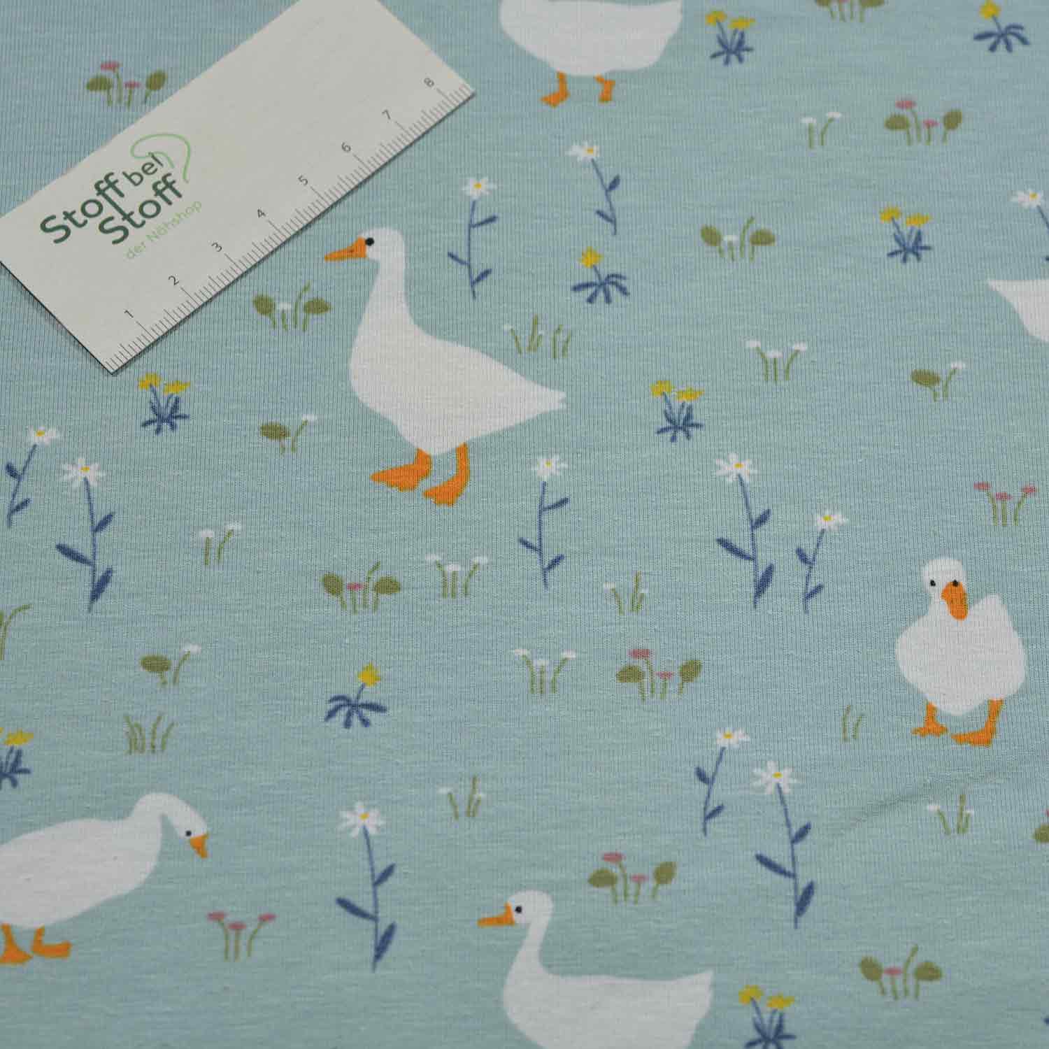 Zarter Bauernhof und Tiere-Jersey für Kinder mit weißen Gänsen