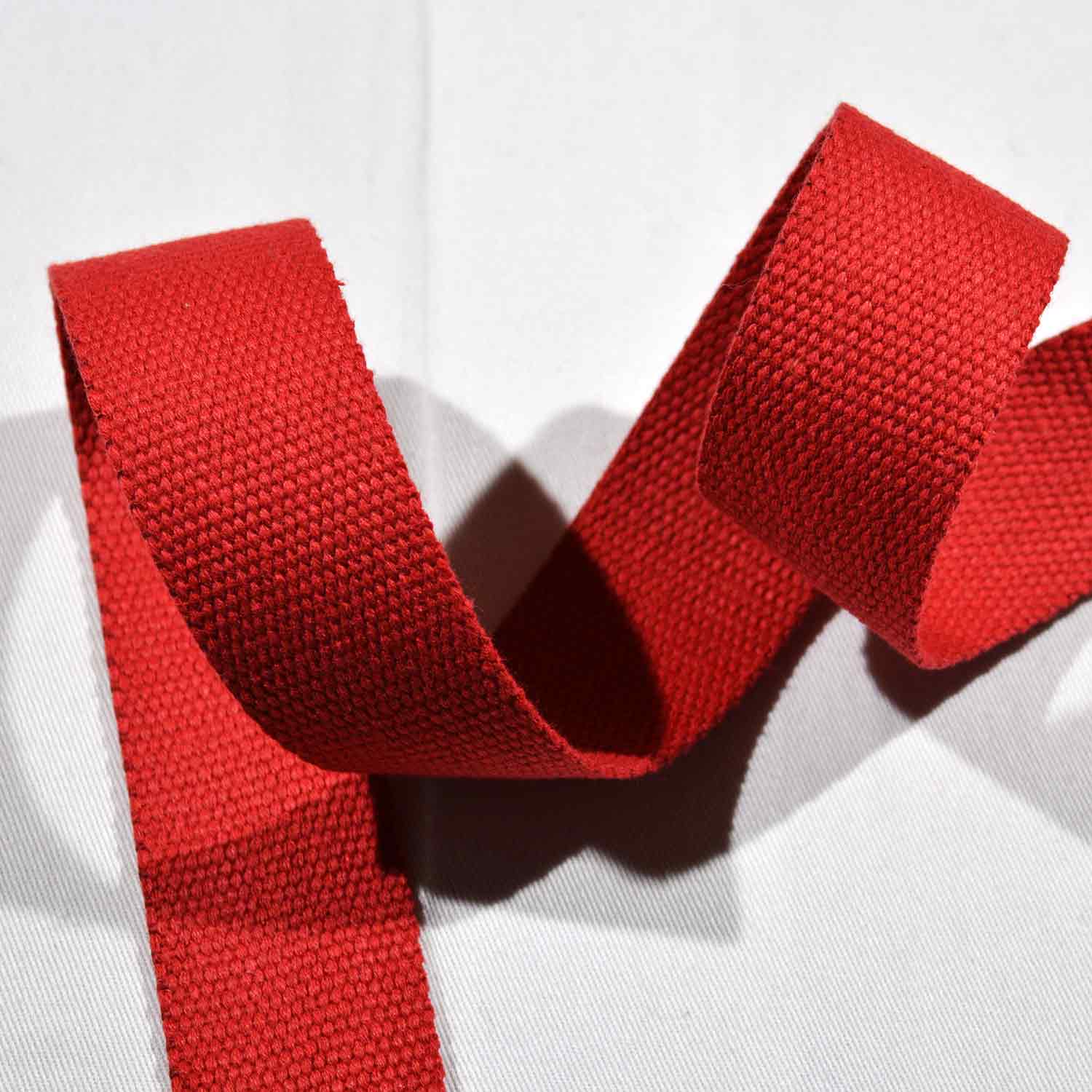 Gurtband 4cm Uni Rot - 1230 Gurtband 4cm Uni Rot - 1230