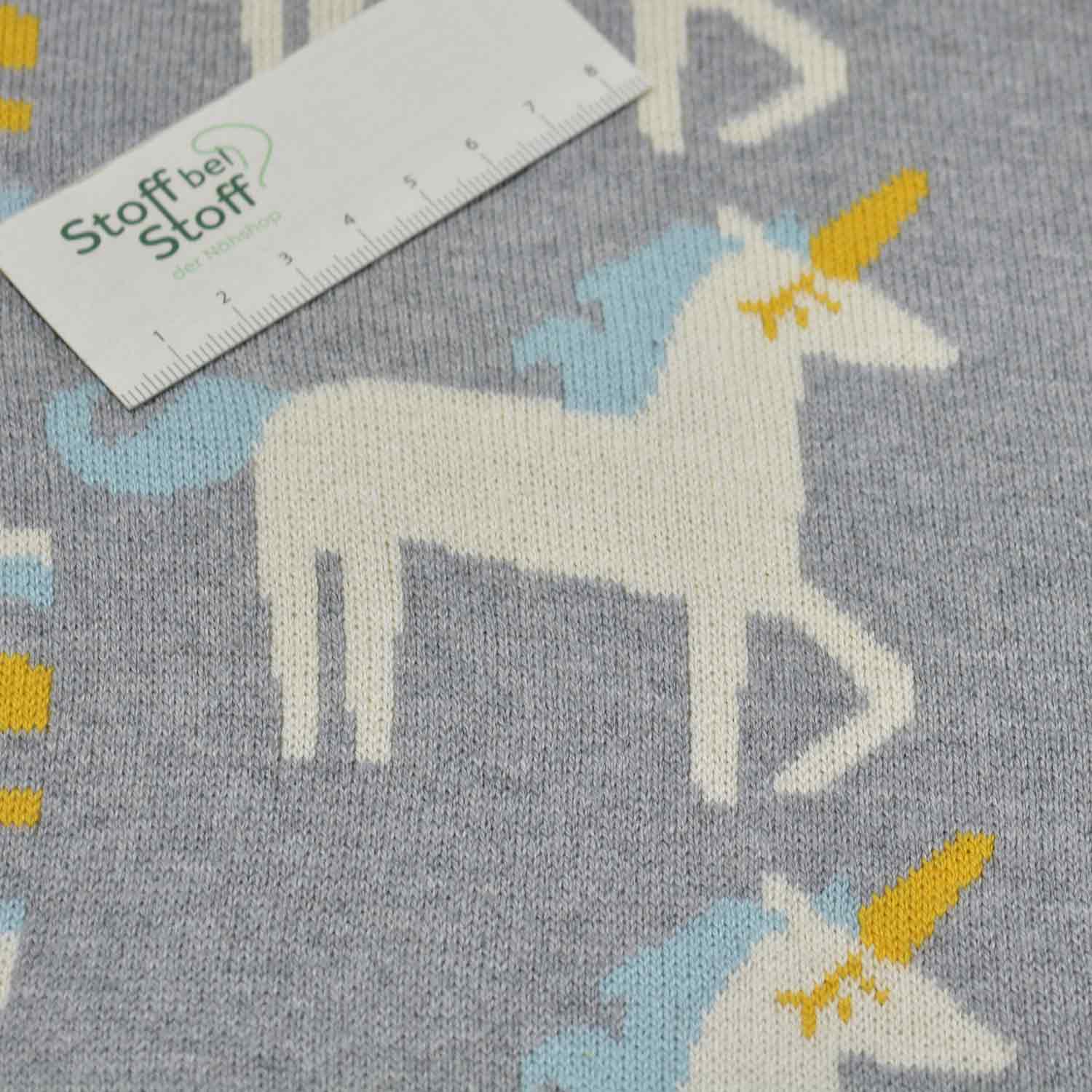 Strick "Einhorn und Herzen" SBS10561 Strick "Einhorn und Herzen" SBS10561