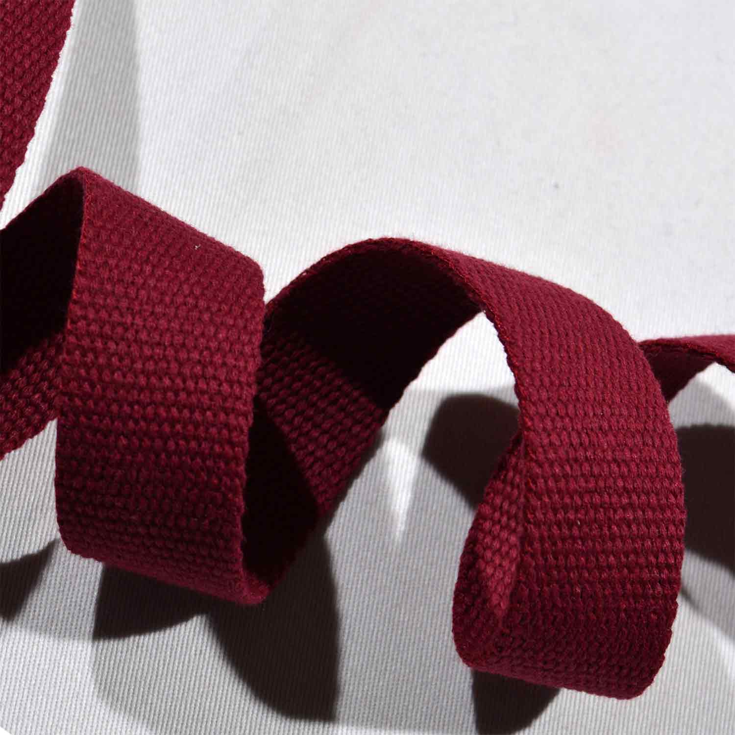 Gurtband 3cm Uni bordeaux 1236 Gurtband 3cm Uni bordeaux 1236