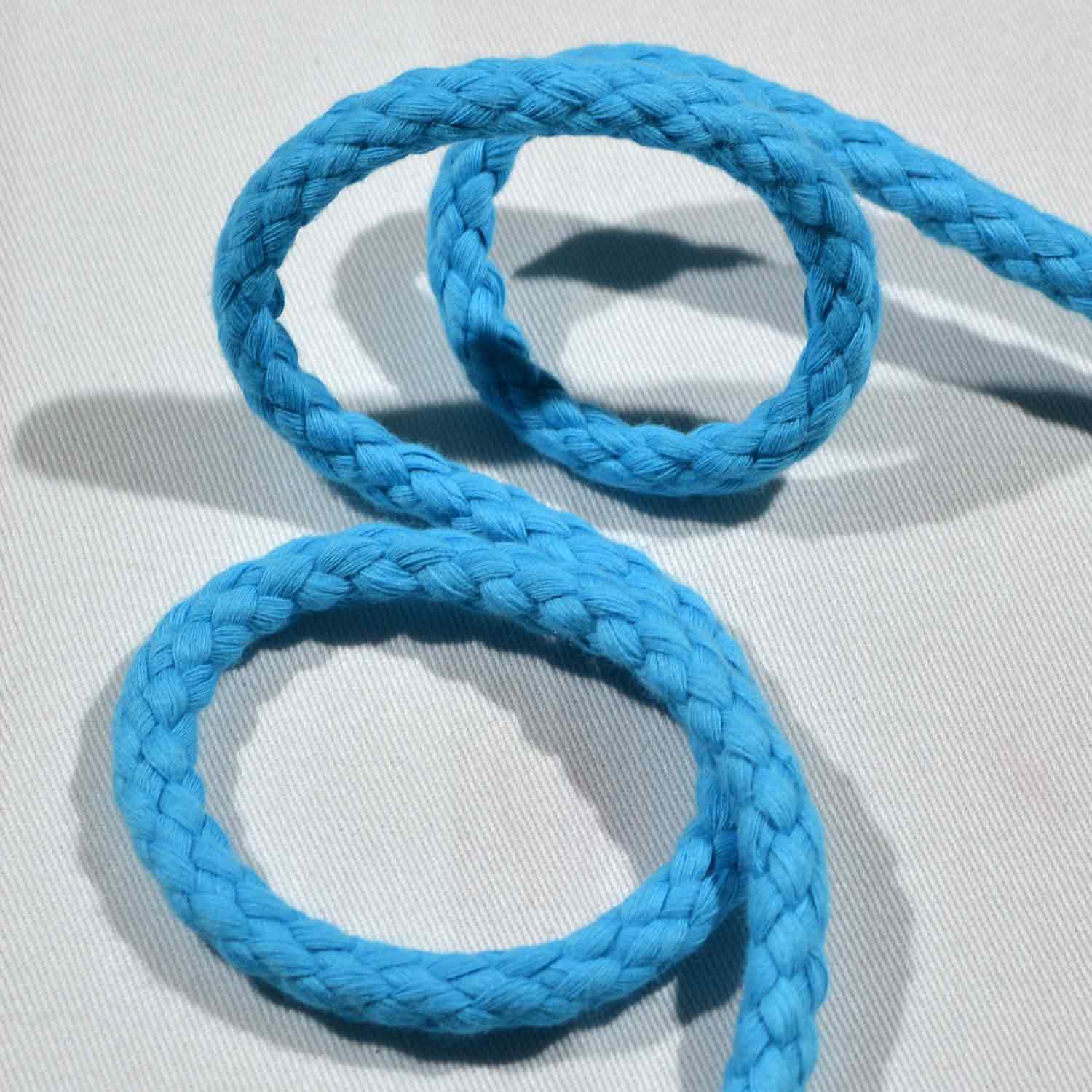 Baumwoll-Kordel dick Uni - in vielen verschiedenen Farben Baumwoll-Kordel dick Uni - in vielen verschiedenen Farben