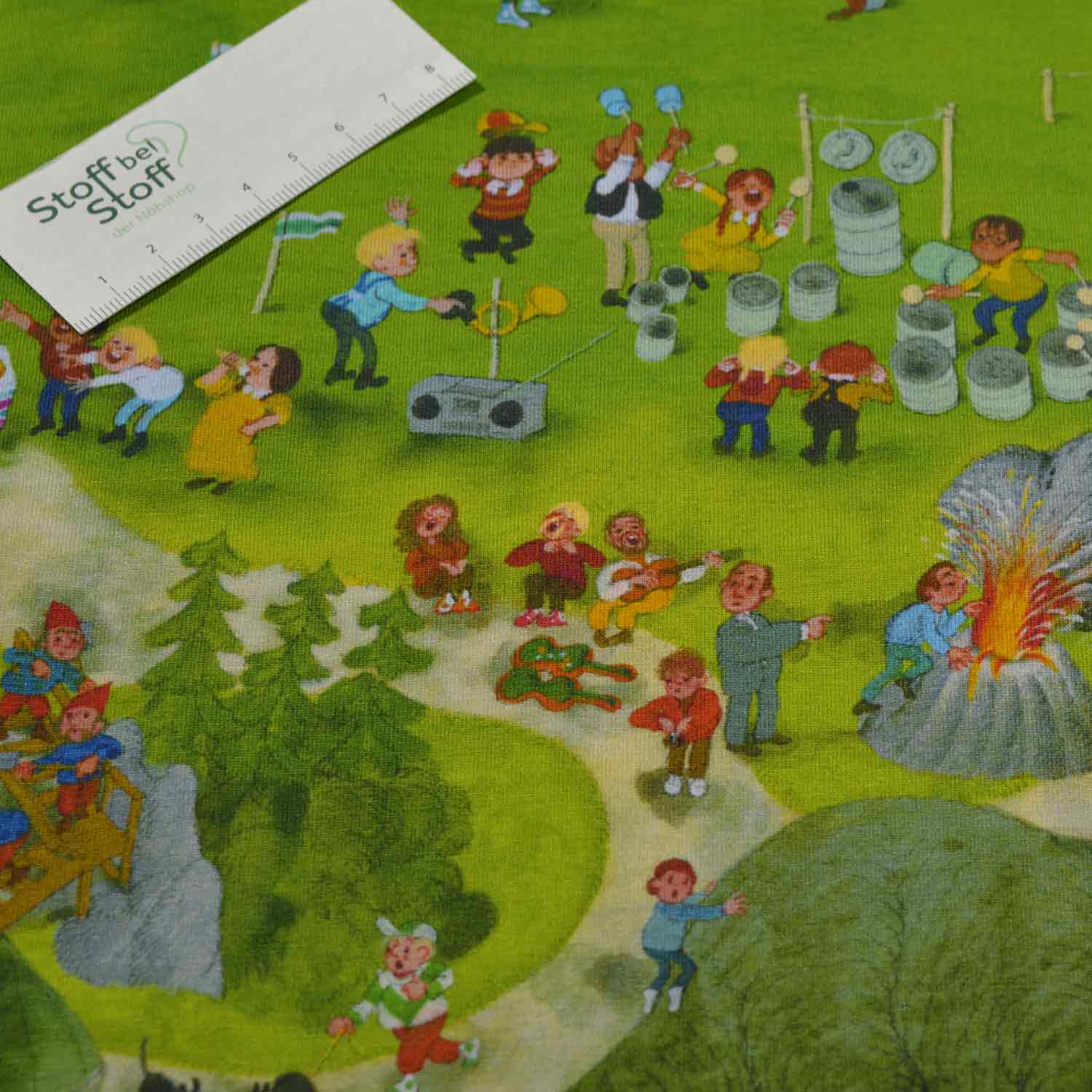 Baumwoll-Jersey Wimmelbild "Mein großer Spielplatz" SBS10517